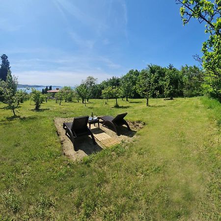 Active Chillax Oasis Apartments Анкаран Екстериор снимка