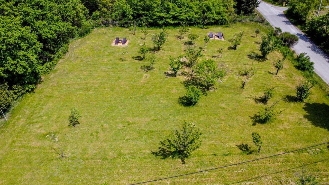 Active Chillax Oasis Apartments Анкаран Екстериор снимка