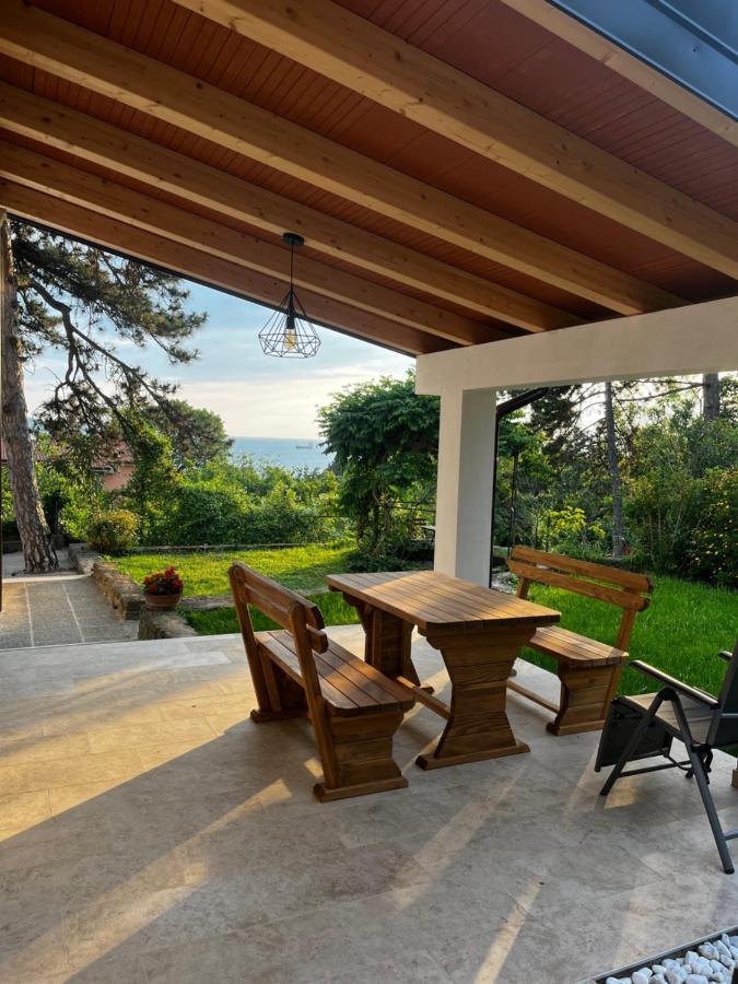 Active Chillax Oasis Apartments Анкаран Екстериор снимка